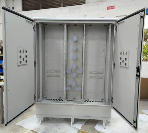 The optical cross cabinet